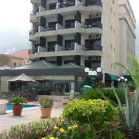 Holiday Suites Hotel & Beach Resort Jounieh Eksteriør bilde