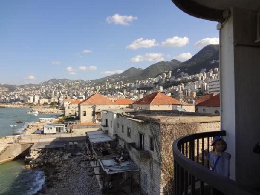 Holiday Suites Hotel & Beach Resort Jounieh Eksteriør bilde