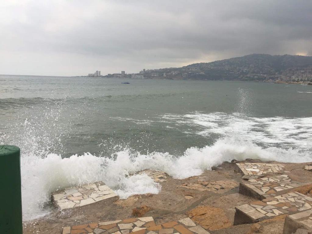 Holiday Suites Hotel & Beach Resort Jounieh Eksteriør bilde