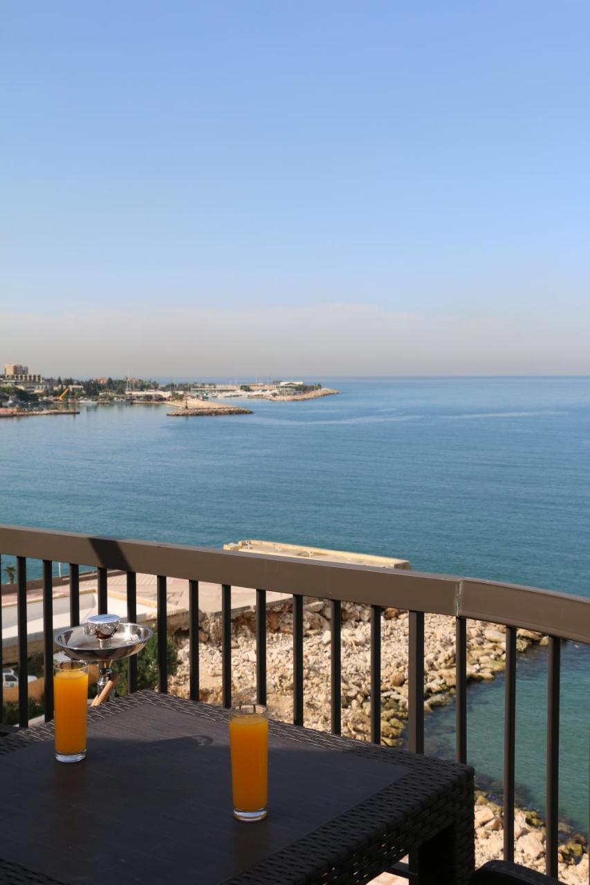 Holiday Suites Hotel & Beach Resort Jounieh Eksteriør bilde